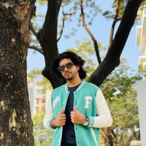 গ্রিন এর মধ্যে হোয়াইট